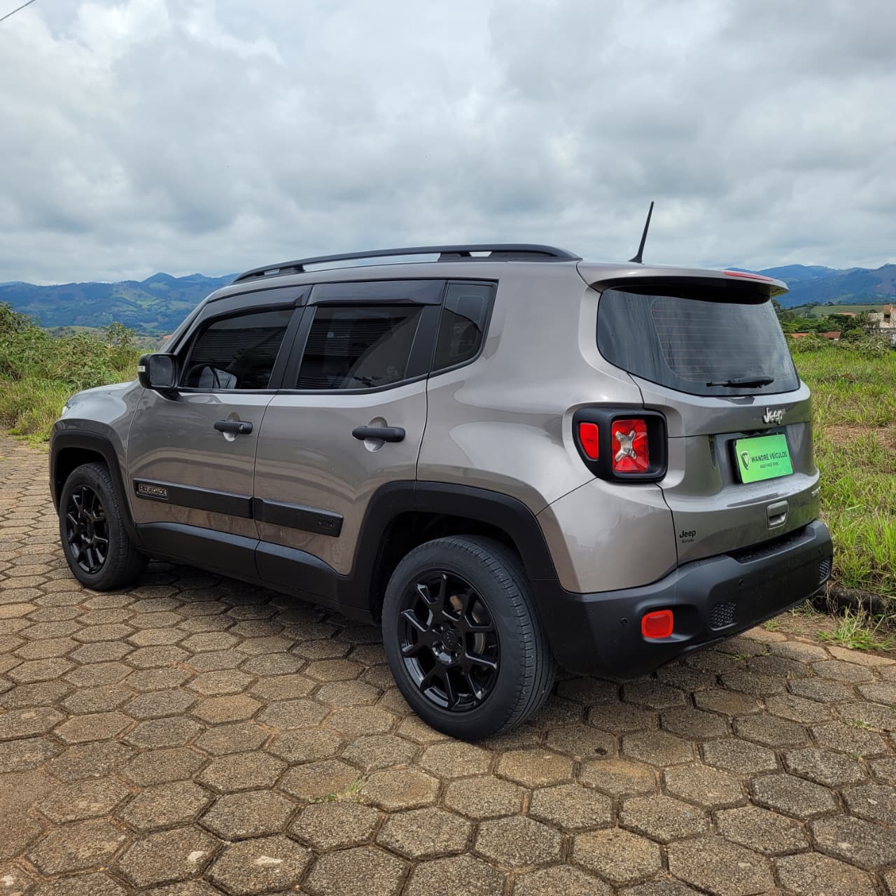 WhatsApp Image 2025-11-03 at 10.35.17 (1)