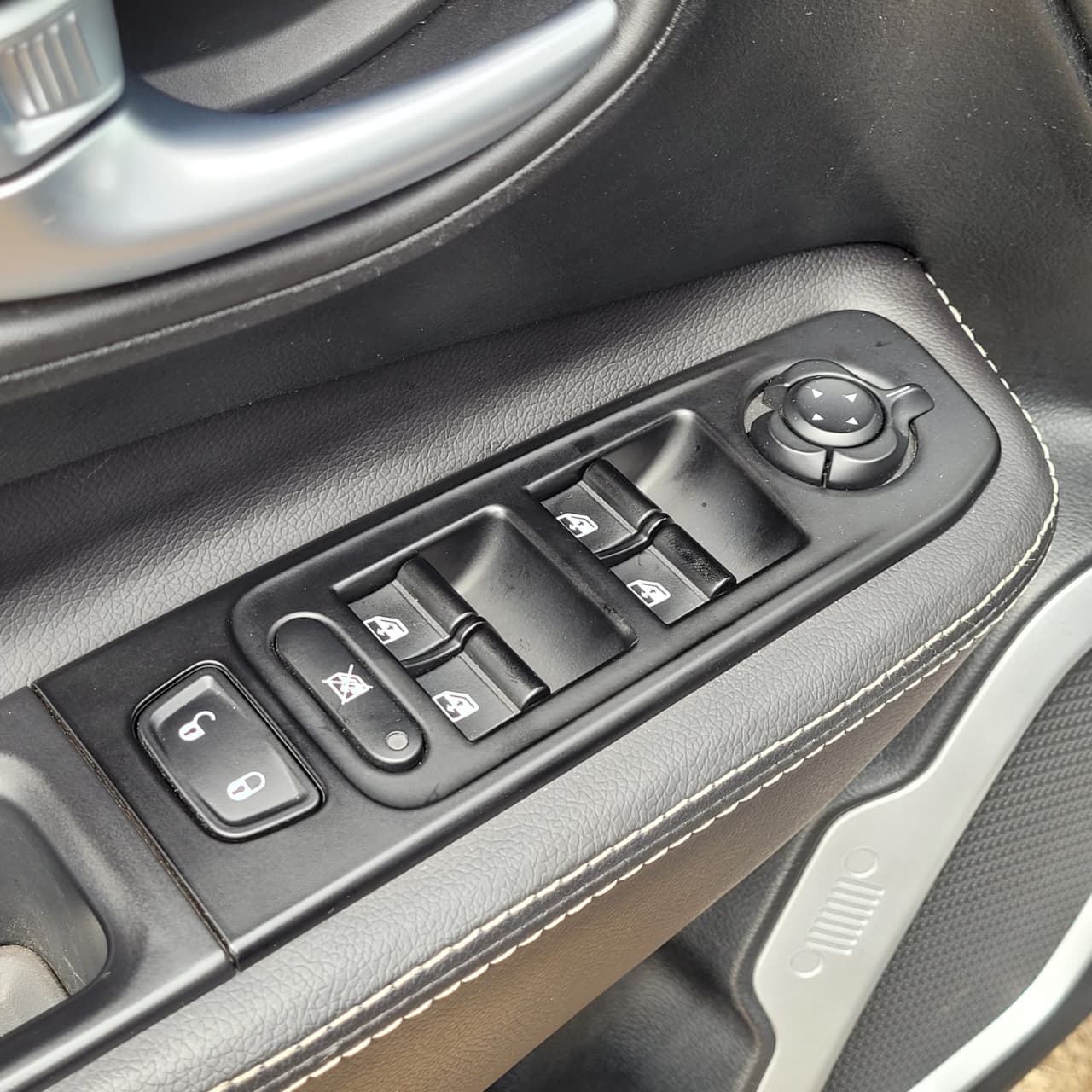 WhatsApp Image 2025-11-03 at 10.35.19