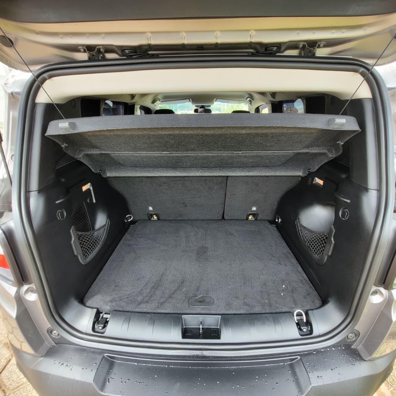 WhatsApp Image 2025-11-03 at 10.35.20 (1)