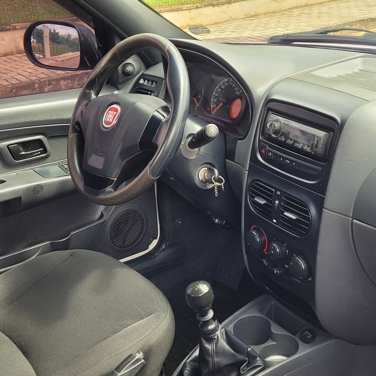 WhatsApp Image 2025-11-03 at 14.29.36