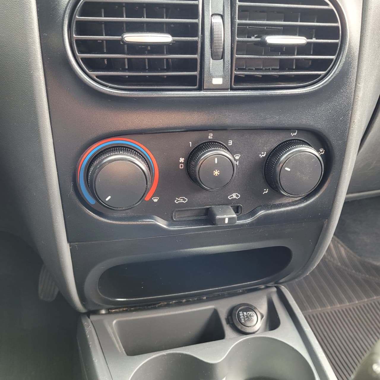 WhatsApp Image 2025-11-03 at 14.29.40