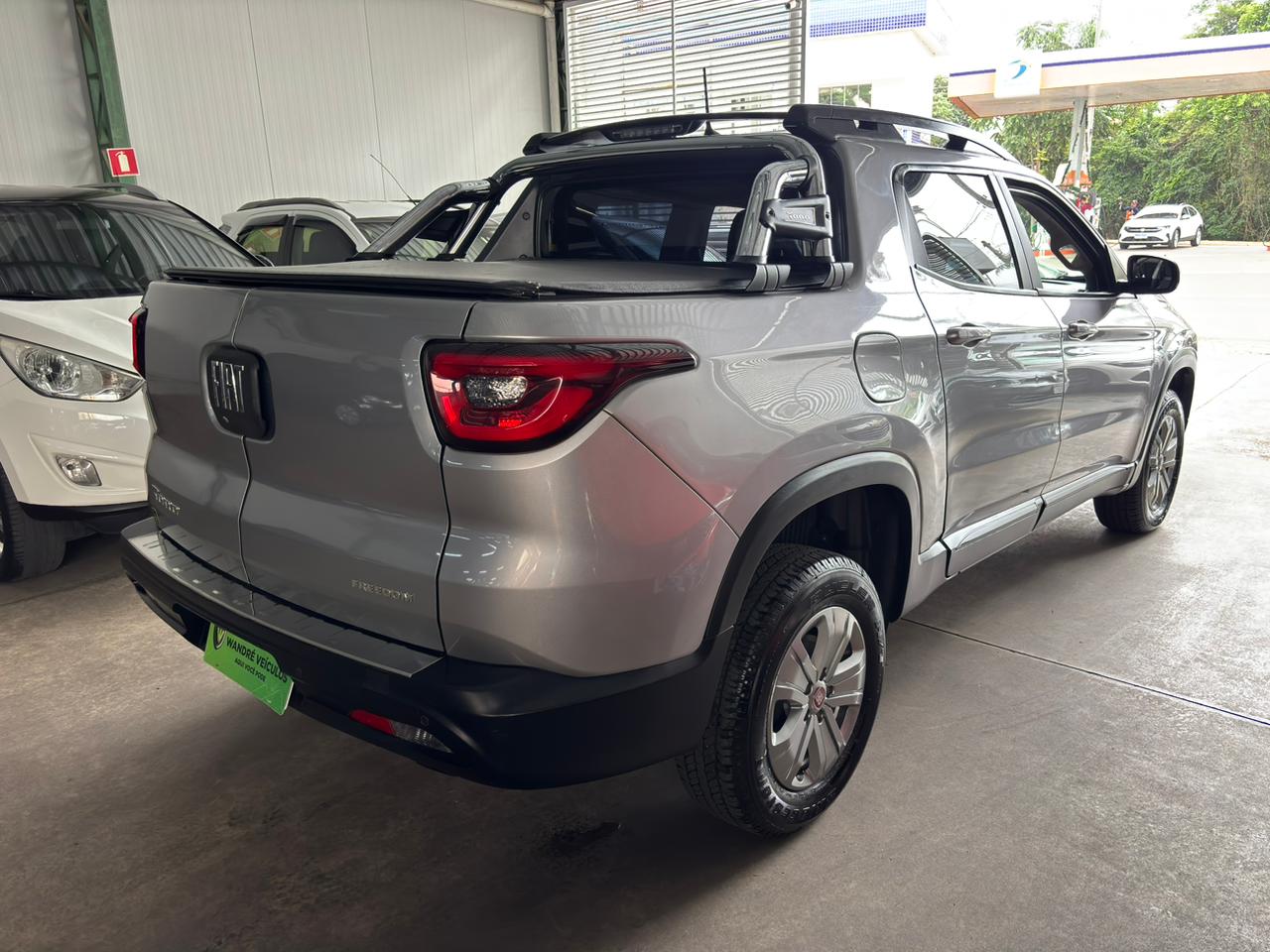 WhatsApp Image 2025-12-18 at 14.10.44 (1)