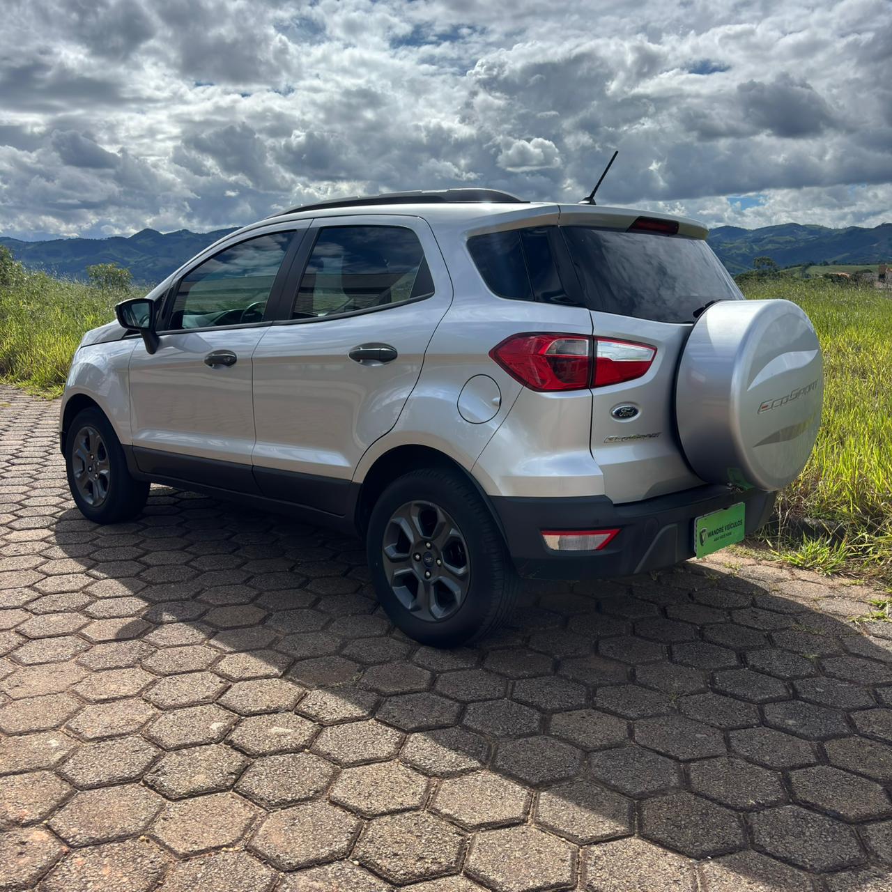 WhatsApp Image 2026-01-06 at 15.56.56 (1)