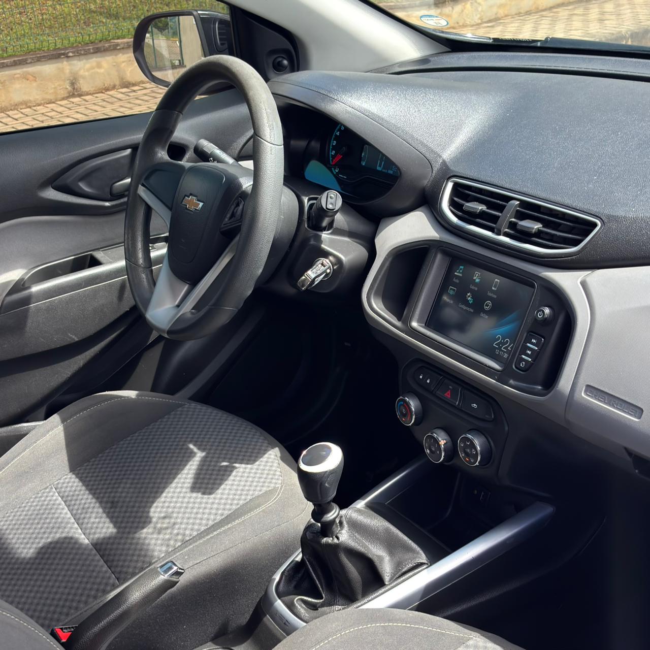 WhatsApp Image 2026-01-08 at 14.23.05 (1)